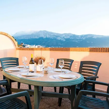 Atico Con Vistas Al Castillo Al Lado Del Mar