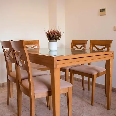 Atico Con Vistas Al Castillo Al Lado Del Mar *