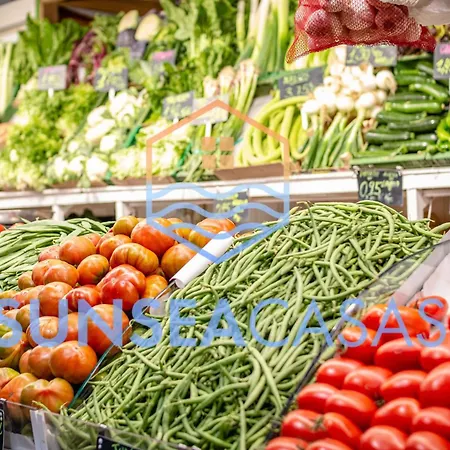 Atico Con Vistas Al Castillo Al Lado Del Mar Apartamento