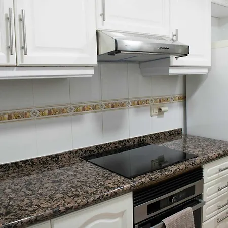 Apartman Atico Con Vistas Al Castillo Al Lado Del Mar