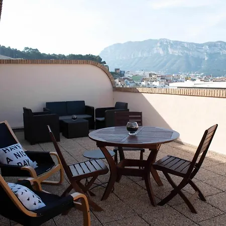 Apartman Atico Con Vistas Al Castillo Al Lado Del Mar *